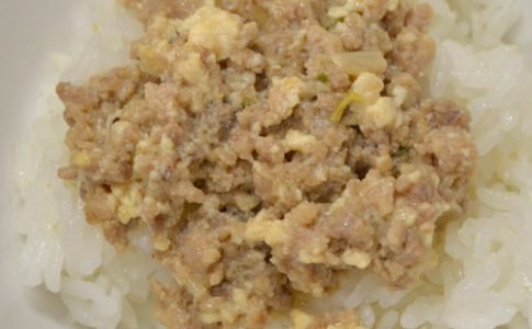 豆腐の肉味噌丼